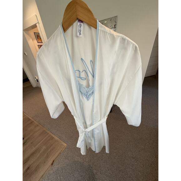 Lilac + London Bridal Satin Chemise & Robe Set XS “Mrs.” White Blue Lace Wedding - Picture 5 of 11